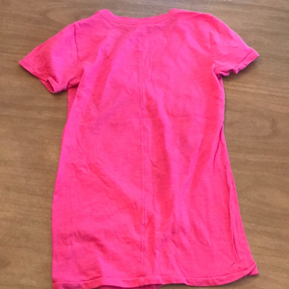 I ONLY SLEEP IN PINK T-shirt - Picture 3 of 3